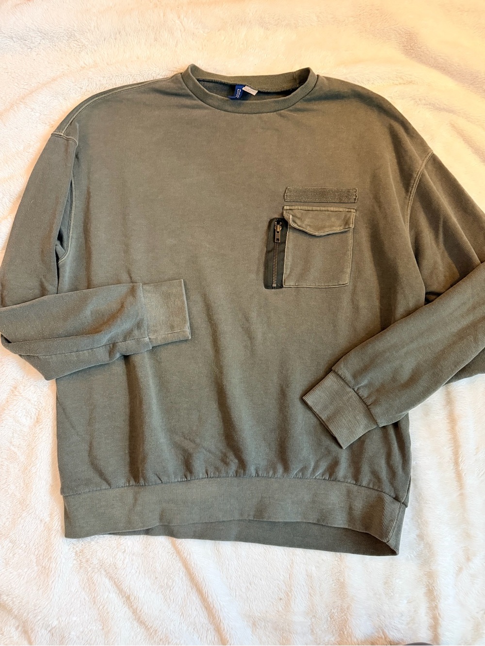 H&M Olive Green Men's Crewneck Sweatshirt with Zip Chest Pocket